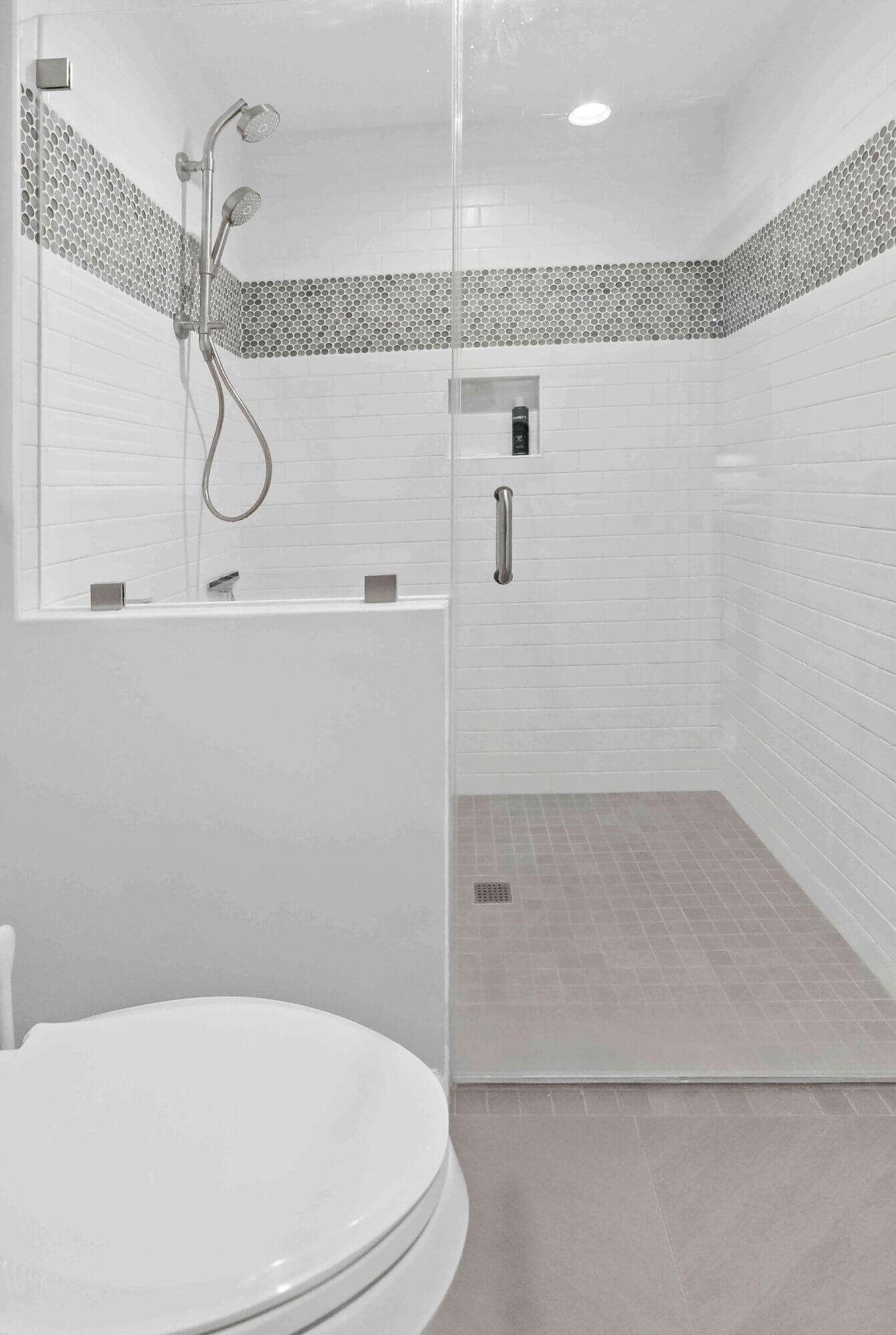 Stand up shower with glass walls and door