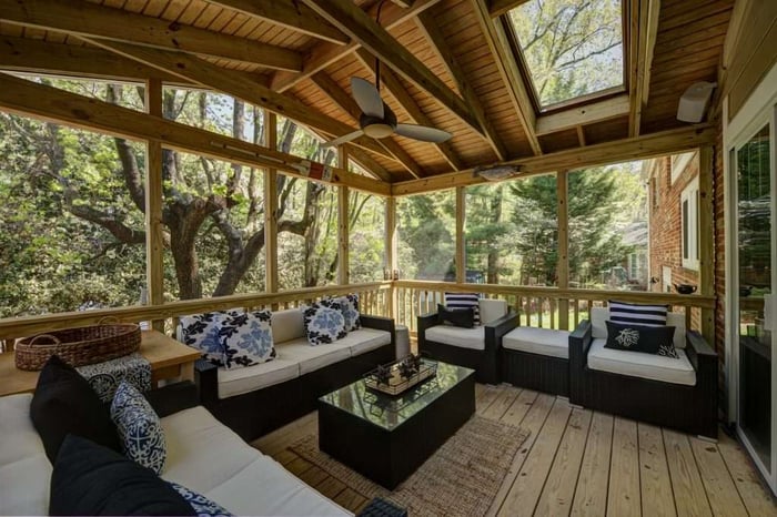 McLean Screened in Porch