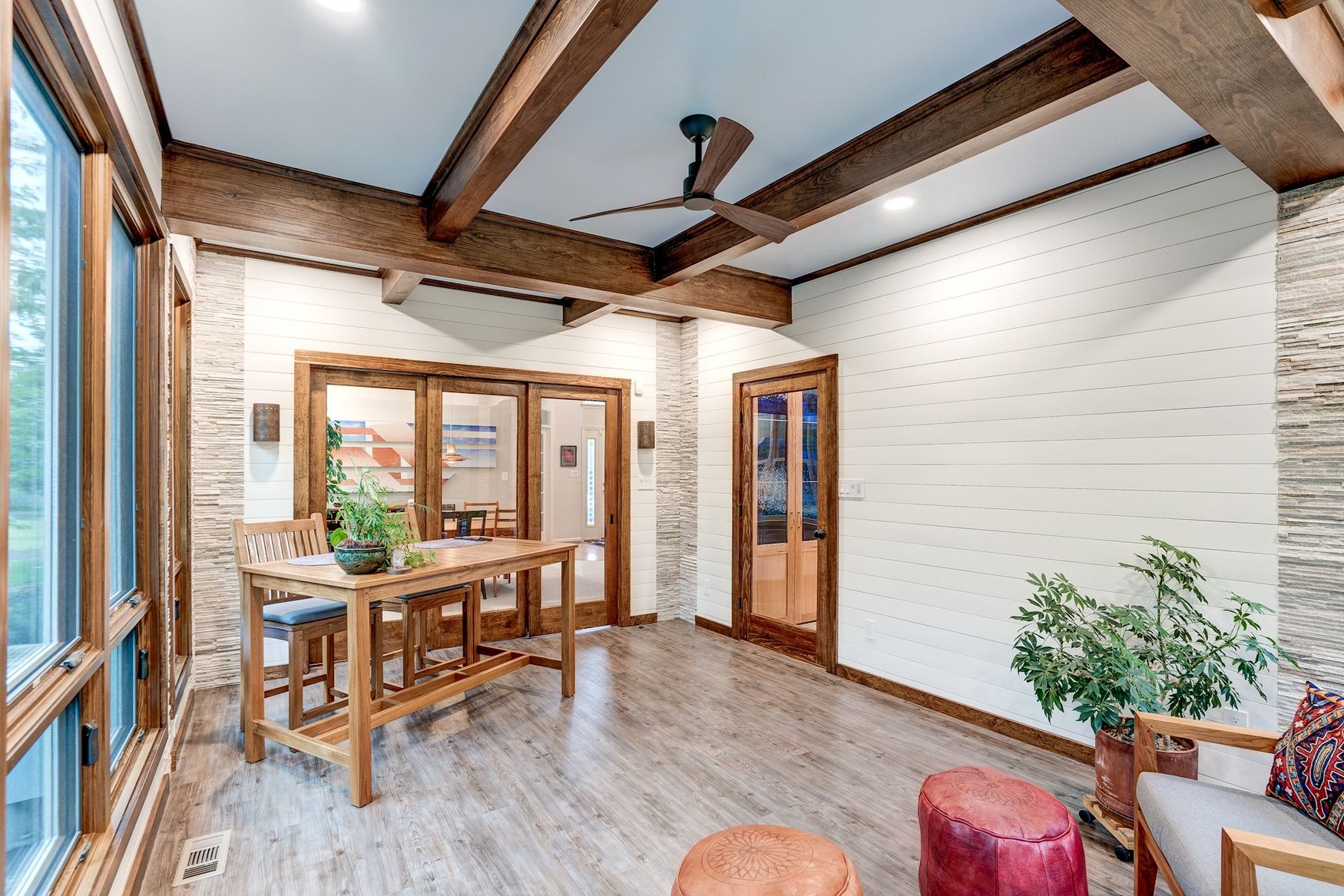 5 Reasons To Add A Sunroom to Your Home