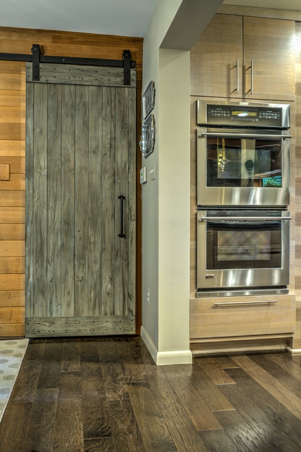 Barn Door in Kitchen_Ashburn