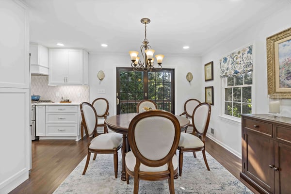 Dining room table with cushion seats