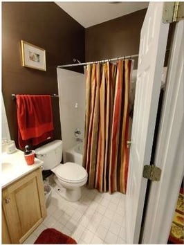outdated bathroom before remodel