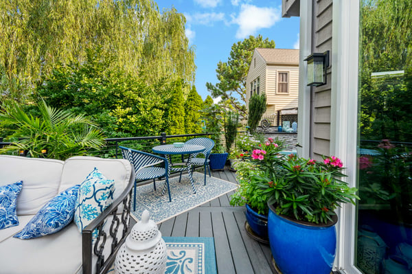Outdoor deck with plants and seating