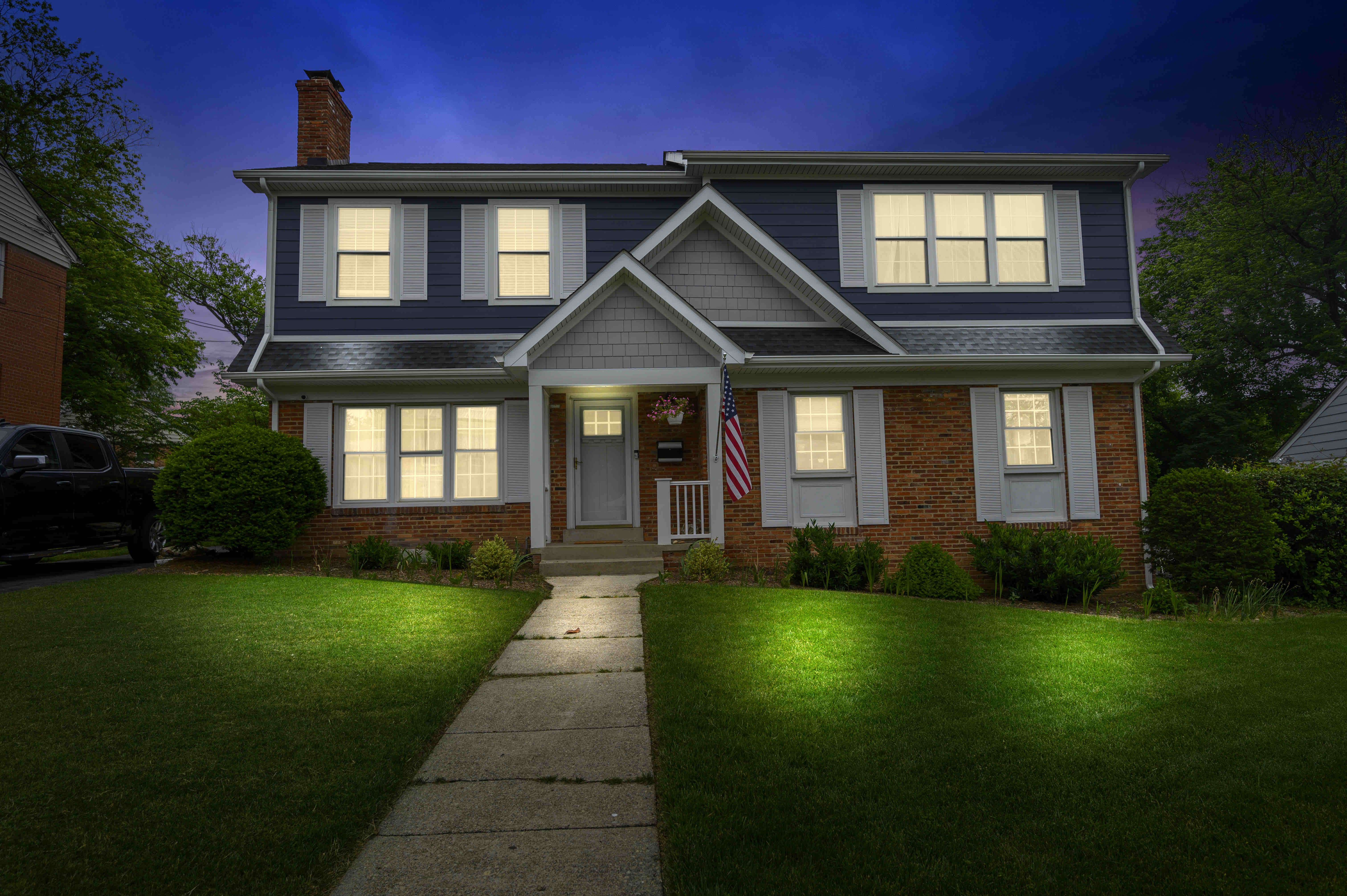 Exterior front of Arlington home in evening