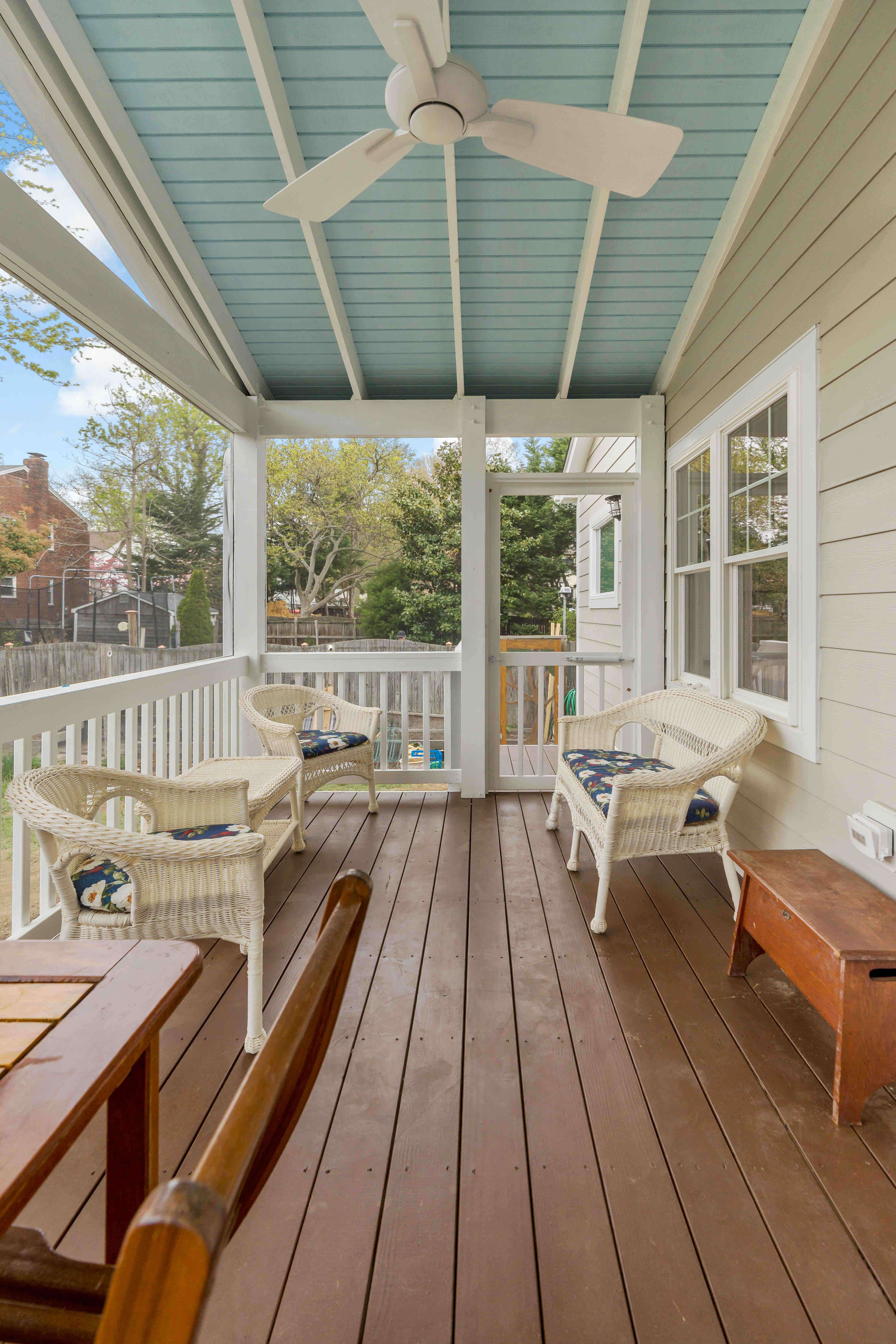 Ceiling fan and cathedral ceiling in screened porch