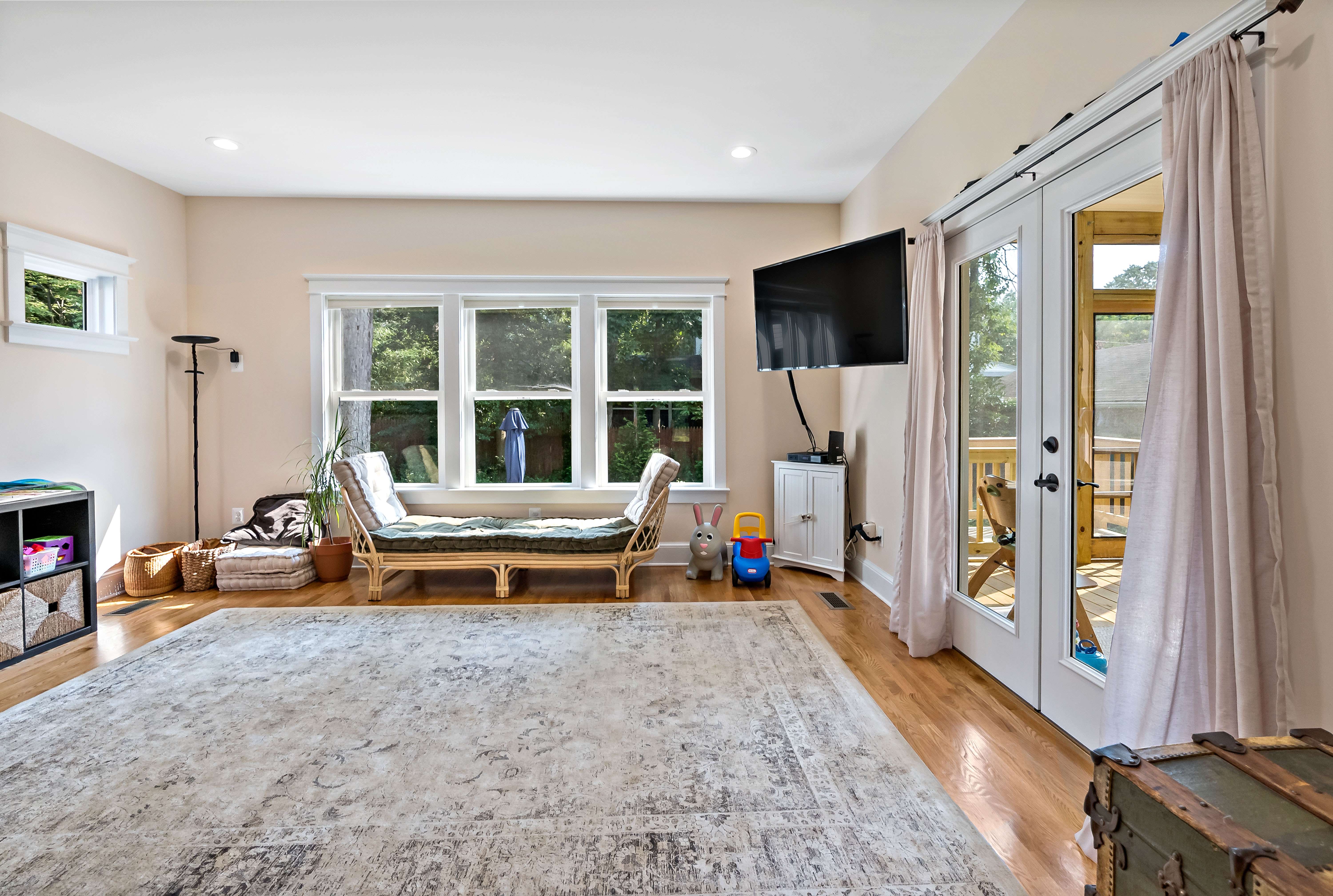Window treatments on doors leading to screened porch