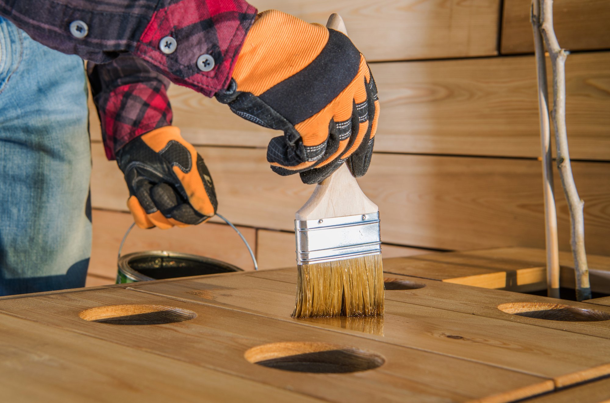 covering-wooden-elements-with-protectant-2022-12-16-11-46-05-utc covering-wooden-elements-with-protectant-2022-12-16-11-46-05-utc