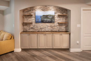 7075_Balmoral_Built_Cabinet_F 7075_Balmoral_Built_Cabinet_F