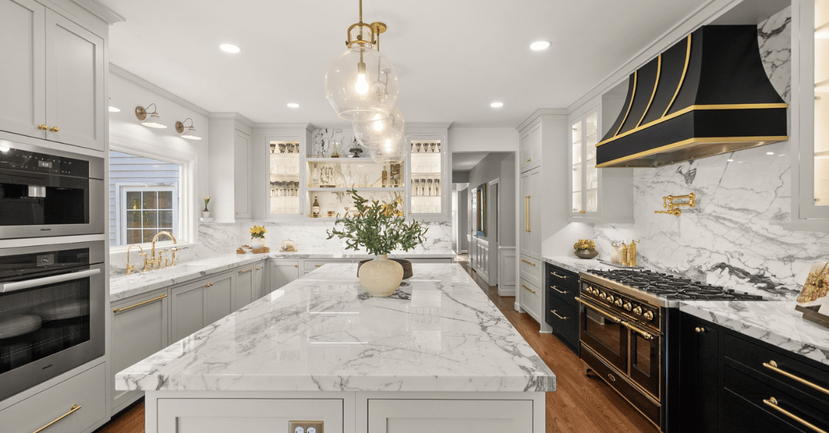 48-inch dual-fuel range & matching hood