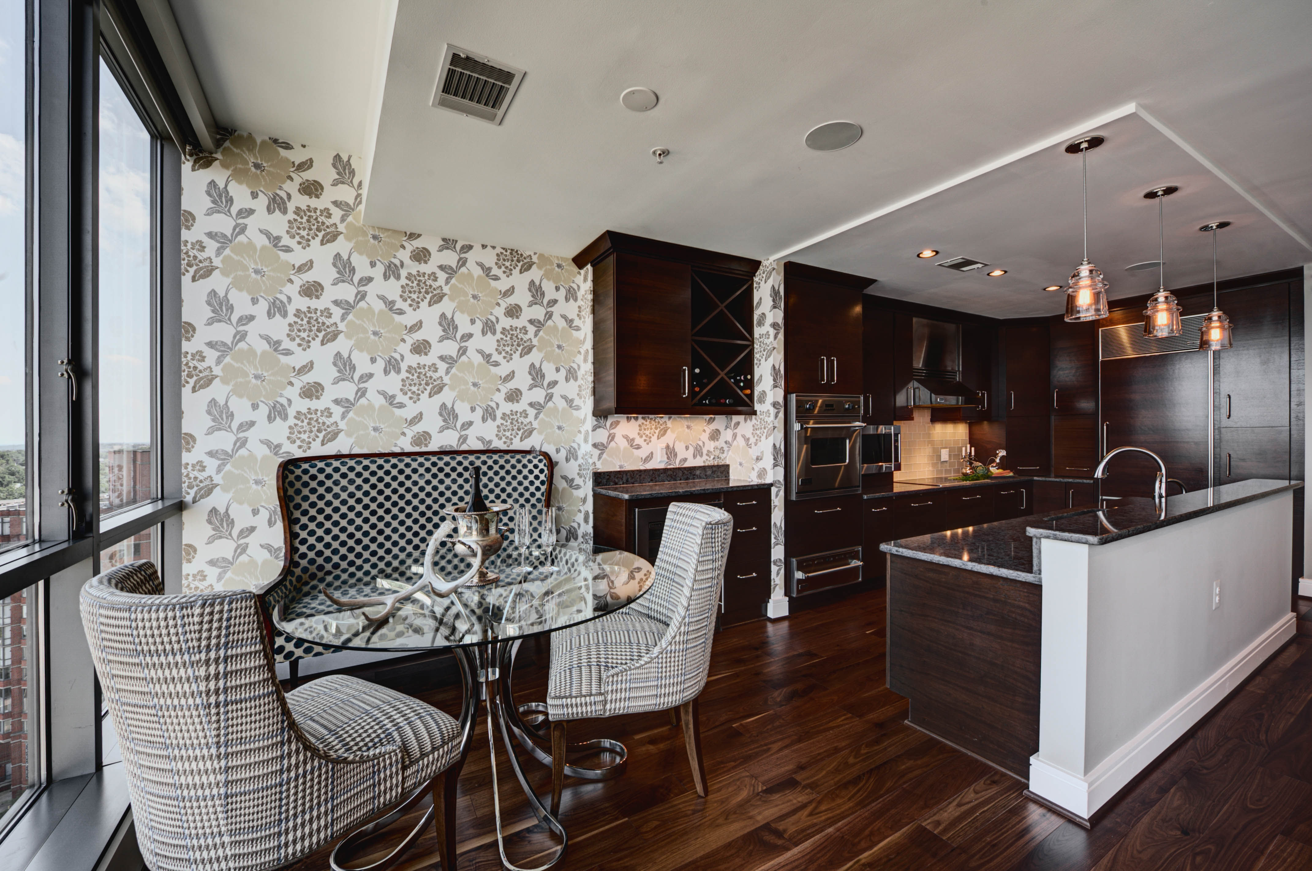 High Rise Arlington Condo Receives Stunning Contemporary Design Upgrade
